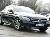 używany Mercedes E220 SalonPL*1Wł*194KM*Fvat23%*Ambiente*Distronic…