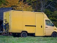 Używany Mercedes Sprinter 2001 Żółtozłoty Van