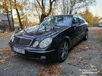 używany Mercedes E500 W211, 5,0 V8, LPG, jasne wnętrze, Avantgarde, bez wkładu