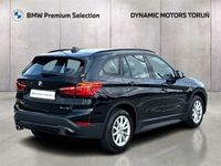 Używany BMW X1 Advantage 140 KM (102 kW) 2020 Czarny SUV