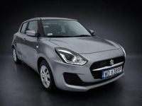 Używany Suzuki Swift 83 KM (61 kW) 2021 Srebrny Hatchback