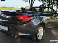 Używany Opel Cascada 2013 Grafitowy Kabriolet