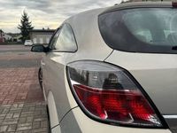 Używany Opel Astra GTC 105 KM (77 kW) 2006