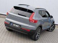 Używany Volvo XC40 197 KM (144 kW) 2023 Szary SUV