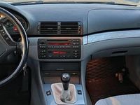 Używany BMW 320 1998 Srebrny Sedan/Limuzyna