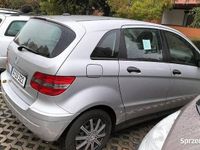 używany Mercedes B170 