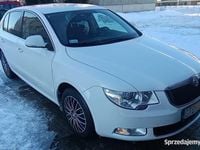Używany Skoda Superb 2012 Biały Sedan/Limuzyna