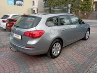 używany Opel Astra 1.7dm 110KM 2014r. 230 000km