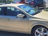 Używany Opel Astra 200 KM (147 kW) 2004 Inny kolor Hatchback