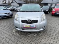 używany Toyota Yaris 1dm 69KM 2006r. 219 000km