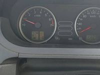 Używany Ford Fiesta 2005 Srebrny Hatchback