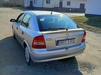 Używany Opel Astra 90 KM (66 kW) 2009