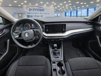 Używany Skoda Octavia 115 KM (84 kW) 2020 Biały Sedan/Limuzyna
