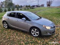 używany Opel Astra (IV) *BOGATE WYPSAŻENIE*