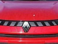 Nowe Renault Symbioz Techno 145 KM (106 kW) 2025 Czerwony SUV