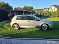Używany VW Golf VII 2018 Srebrny Sedan/Limuzyna