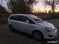 Używany Opel Zafira 2009 Biały Minivan