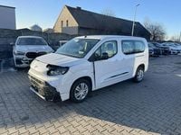 używany Toyota Proace Verso 1.5dm 130KM 2025r. 27 550km