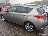 używany Toyota Auris Hybrid 1.8 hybryda