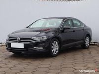 Używany VW Passat 2019 Czarny Sedan/Limuzyna