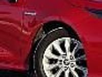 Używany Toyota Corolla Comfort 122 KM (89 kW) 2020 Czerwony Sedan/Limuzyna