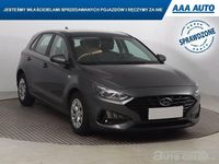 Używany Hyundai i30 120 KM (88 kW) 2022 Srebrny