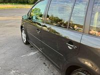 Używany VW Touran 2014 Czarny Minivan