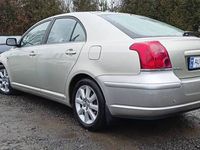 używany Toyota Avensis 2.0D - 4D•2003r•Zadbana•Xenon•Długie opłaty