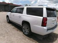 używany Chevrolet Suburban 5.3dm 355KM 2017r. 101 852km