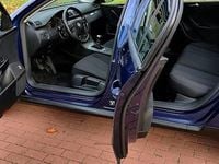 Używany VW Passat 2009 Niebieski Sedan/Limuzyna