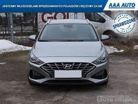 Używany Hyundai i30 120 KM (88 kW) 2022 Srebrny