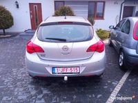 używany Opel Astra 2010rok benzyna gaz super stan