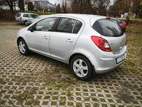 Używany Opel Corsa 2013 Srebrny Sedan/Limuzyna