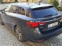 używany Toyota Avensis LIFT kombi 2.0 diesel Navi Kamera Full LED