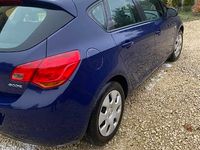 Używany Opel Astra 2010