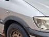 Używany Opel Zafira 101 KM (74 kW) 2000 Srebrny Minivan