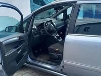 Używany Opel Zafira 2008 Minivan