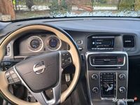 używany Volvo V60 czarne 2011