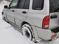 Używany Suzuki Grand Vitara 128 KM (94 kW) 2003 Szary Hatchback