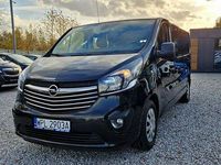 Używany Opel Vivaro 145 KM (106 kW) 2017 Czarny Minivan