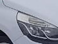 Używany Renault Clio IV LIMITED 73 KM (53 kW) 2016 Biały Hatchback