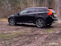 Używany Volvo V60 CC 2017 Kombi