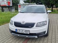 Używany Skoda Octavia Scout 4x4 2016 Biały Kombi
