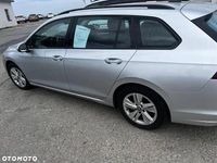 Używany VW Golf VIII Comfortline 131 KM (96 kW) 2021 Srebrny Kombi