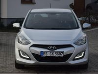 Używany Hyundai i30 110 KM (80 kW) 2014 Srebrny Hatchback
