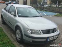 Używany VW Passat 1999 Srebrny Sedan/Limuzyna