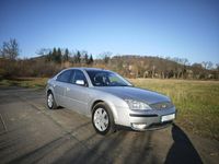 Używany Ford Mondeo 131 KM (96 kW) 2004 Srebrny Hatchback
