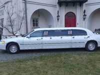 używany Lincoln Town Car limuzyna 6 osób