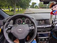 używany Opel Astra Cabriolet H twin top turbo