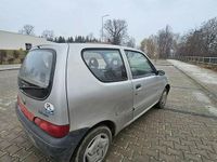 Używany Fiat Seicento 2004 Srebrny Hatchback